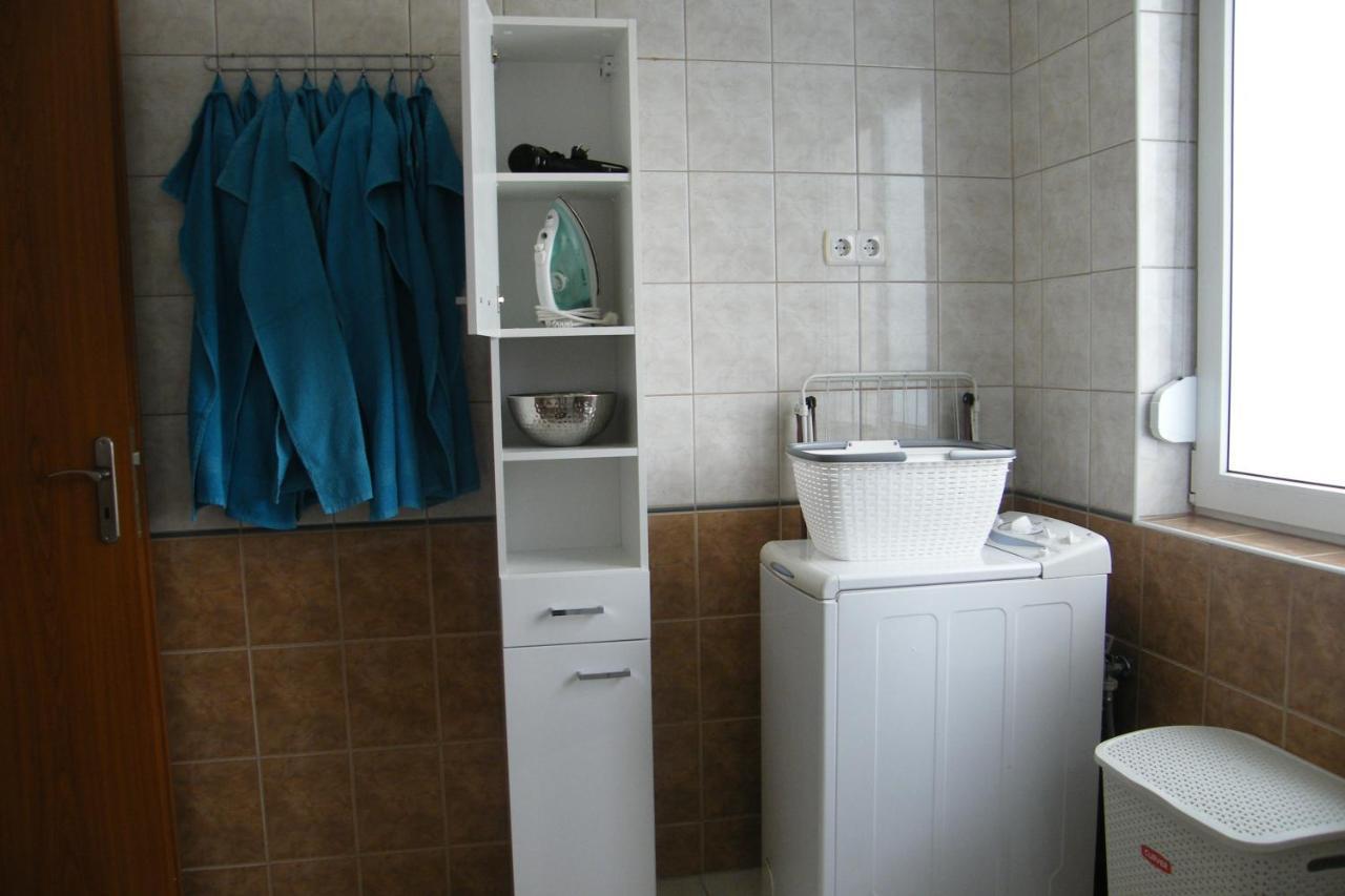 Happy Apartman Hajduszoboszlo Exterior foto