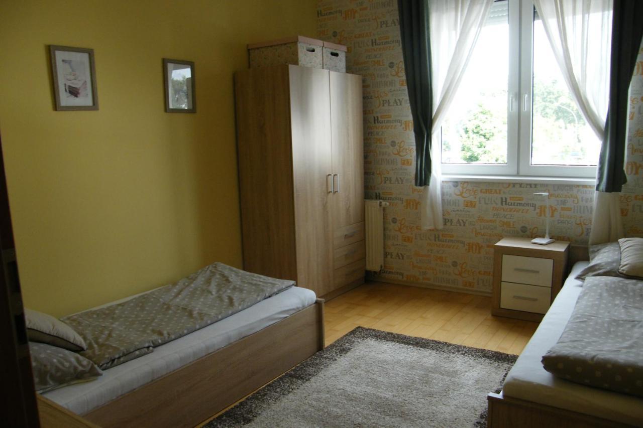Happy Apartman Hajduszoboszlo Exterior foto