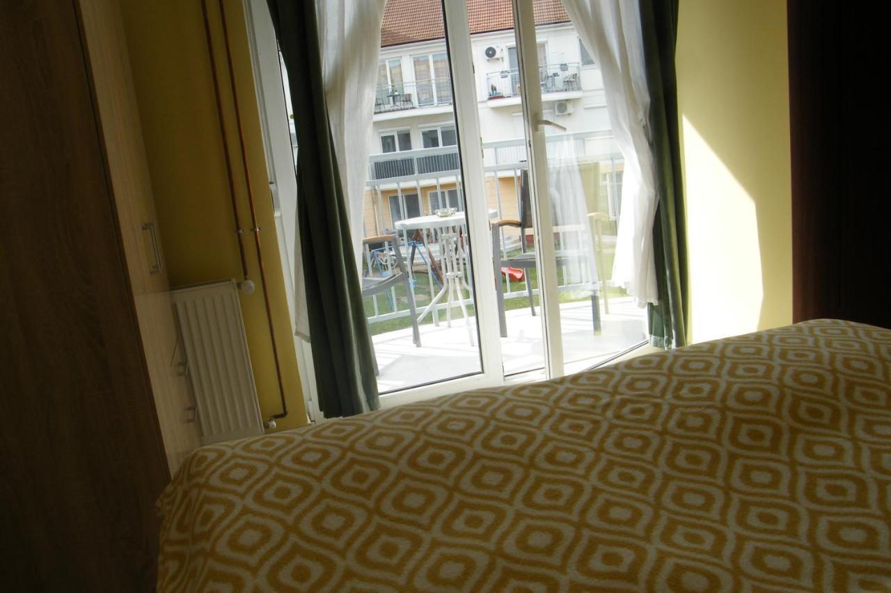 Happy Apartman Hajduszoboszlo Exterior foto
