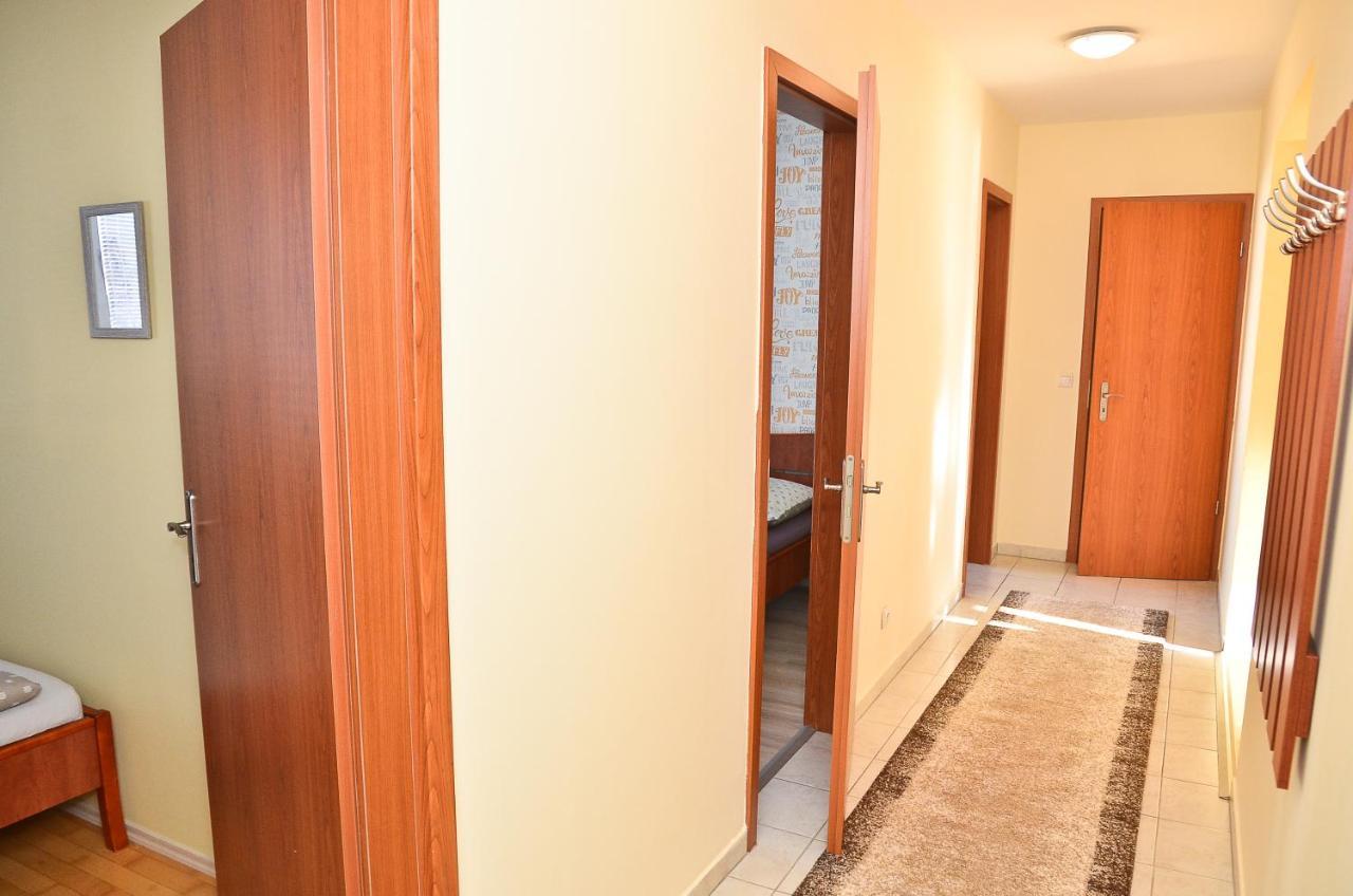 Happy Apartman Hajduszoboszlo Exterior foto